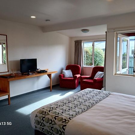Anatoki Lodge Motel Takaka Bagian luar foto