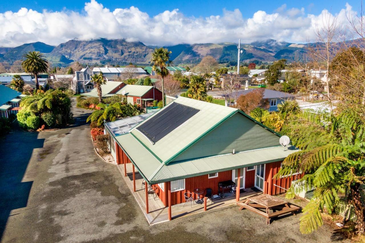 Anatoki Lodge Motel Takaka Bagian luar foto